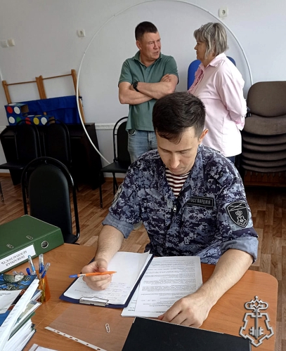 Сотрудники вневедомственной охраны Росгвардии приступили к обследованию объектов образования